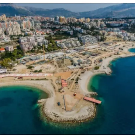 アパート Fox スプリト